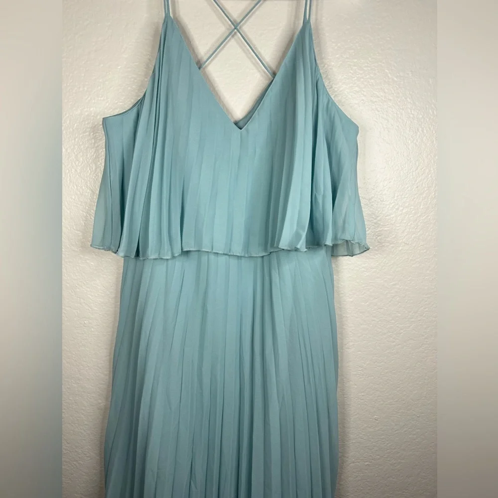 ASOS Design Pleated Crop Top Midi Dress - Picture 8 of 11